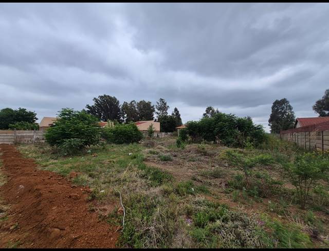 985M² VACANT LAND SOLD IN UNITAS PARK